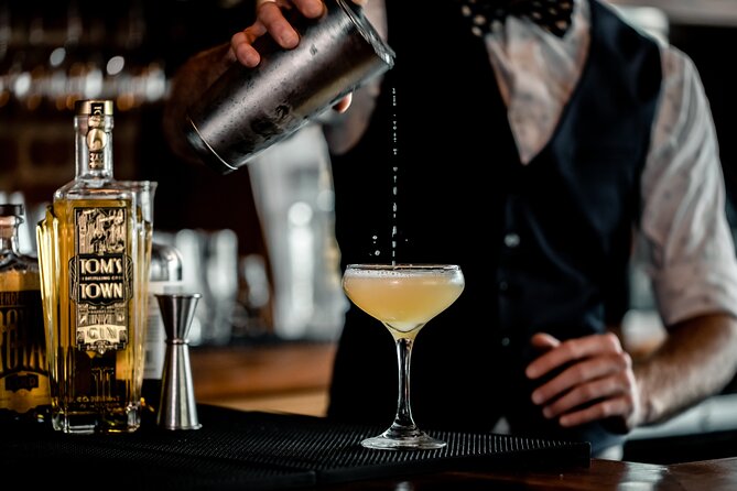 Pendergast Cocktail College Classes - Three seasonal drinks, not one fixed tasting