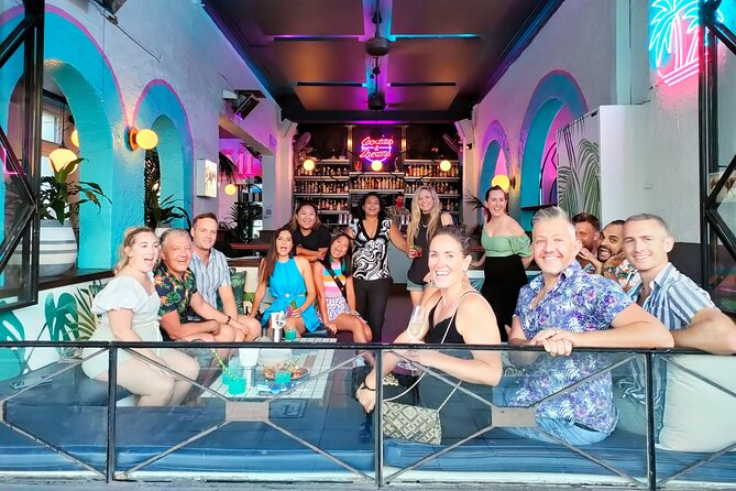 PERTH BAR+STREET ART TOUR: Hidden Secrets, Laneways + Good Times! - The guides are a major part of the experience