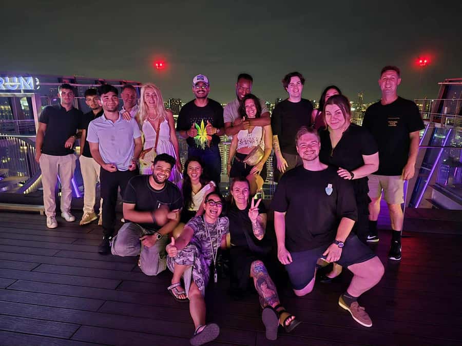 Phuket Nightlife Tour: Patong Bar & VIP Club Crawl Adventure - A short stop on Patong Beach