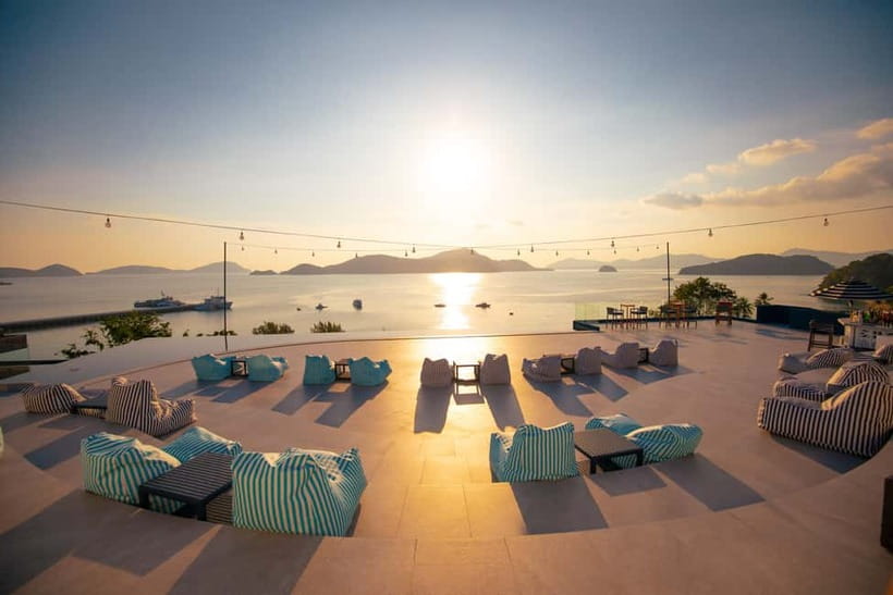 Phuket: Tu Bar Rooftop at Sri Panwa F&B Packages - Bar bites, with realistic food expectations