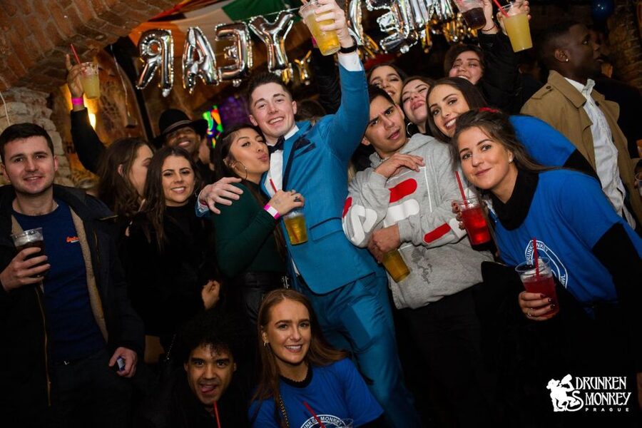 Prague: Pub Crawl with Unlimited Drinks, Bars & Club Entry - Starting at Drunken Monkey in Prague’s Old Town
