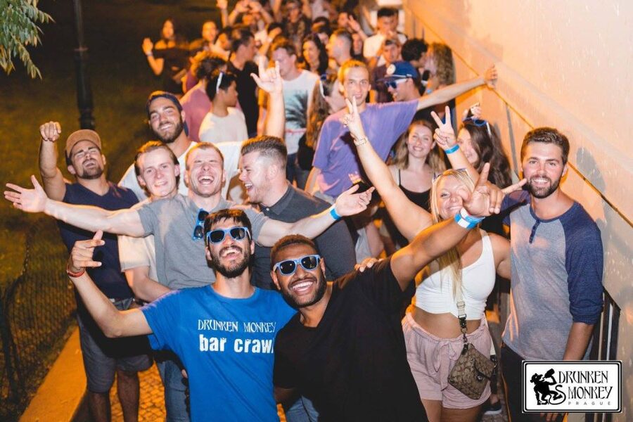 Prague: Pub Crawl with Unlimited Drinks, Bars & Club Entry - From local bars to a large Prague club