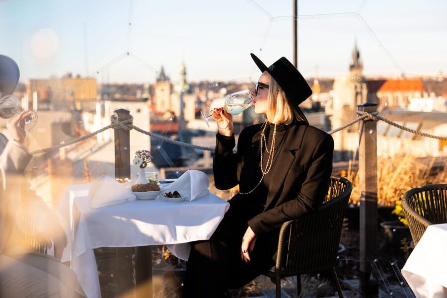 Prague: Sky Bar Aperitivo Menu with Drink & Panoramic Views - Location, access, and practical planning