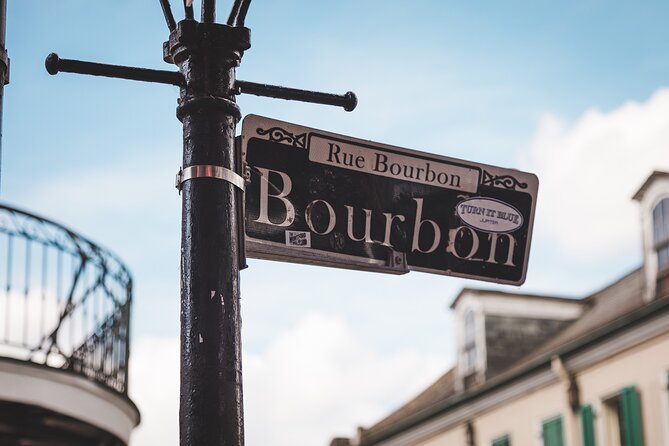 Private 2.5 Hour New Orleans Cocktail Culture Tour - Sazeracs, French 75s, and choosing your drinks