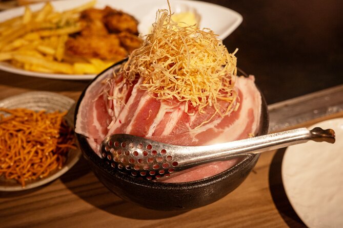 Private Bar Hopping Tour in Shinjuku Golden Gai - Details worth knowing before you book