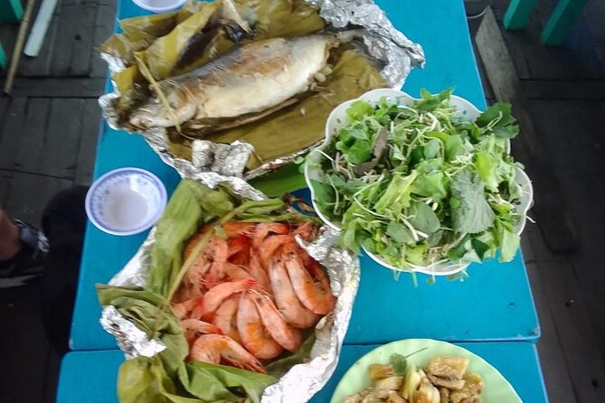 Private Bar On Lantern Boat in Thu Bon River - A floating night out from Bach Dang Street