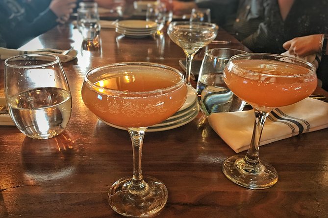 PRIVATE - Best Munich Cocktail Tour - all inclusive - What the private format adds
