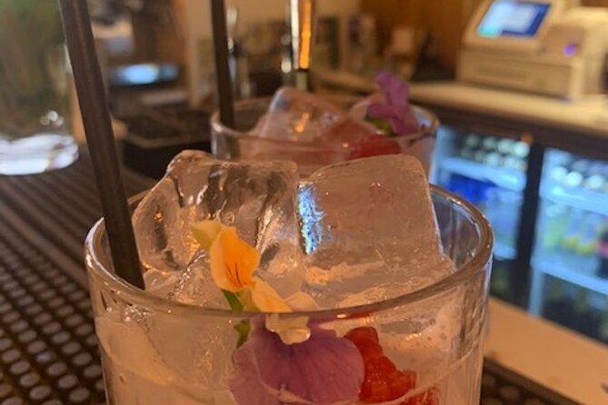Private Cocktail Making Class in Manchester - Why the private format matters