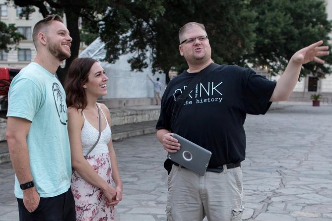Private Drunk History Tour: 4 historic bars & 5+ hours - Fifteen Minutes at Alamo Plaza