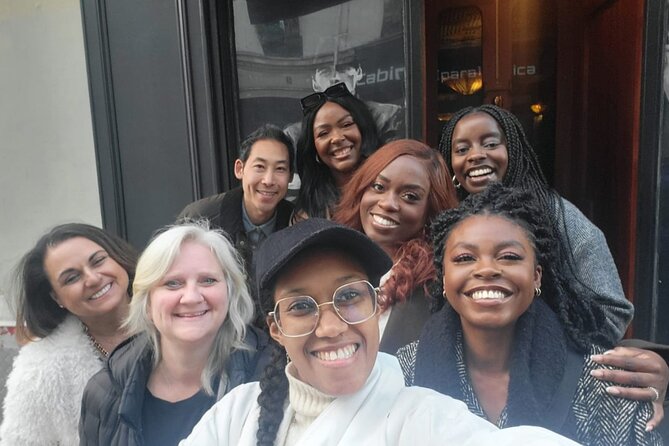 private groupe explore hidden bars & speakeasies in Paris - A short walk to the second speakeasy