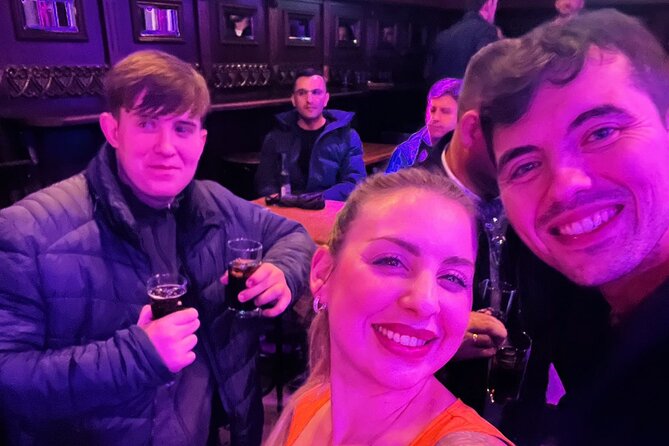 Private Hostess Bar Tour in Amsterdam Red Light District (3h) - What the $24.08 price really buys