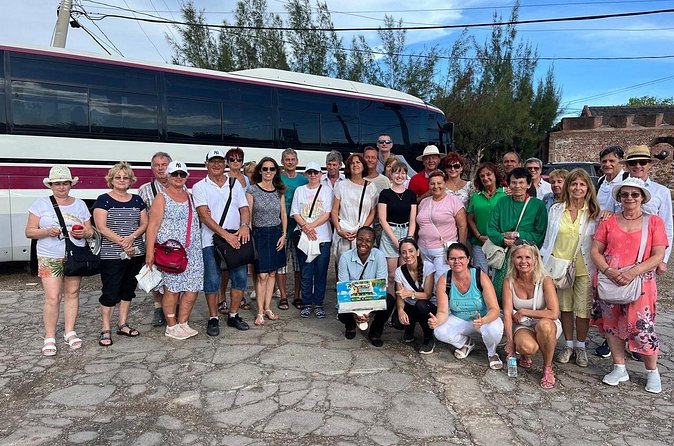 Private Nightclub Tour with Transfer from Ocho Rios, Runaway Bay - Dress, age, and practical planning