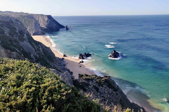 Private Paradise Beaches and Famous Beach Bars Tour in Lisbon - A long pause at Bar do Guincho