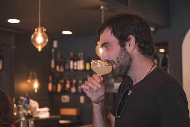 Private Seattle Cocktail Tour - What the Private Format Adds