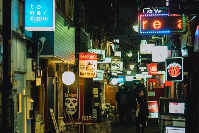 Private Shinjuku Nightlife Walking Tour & Golden-Gai Bar Crawl - Who will get the most from this tour