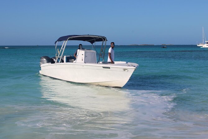 Private speed boat beach and bar hopping visiting Rose island - Snorkeling and the Chance to See Swimming Pigs