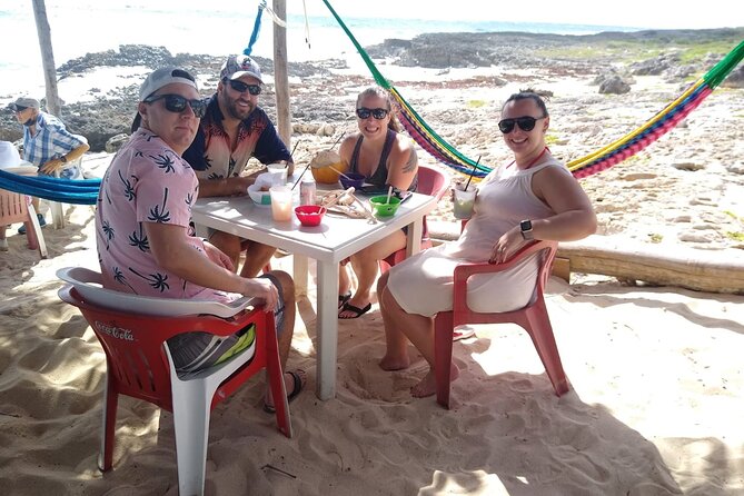 Private Tacos and Bar Hopping Tour in Cozumel - Mangalitos and the local cantina feel
