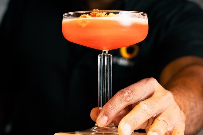 Professional Cocktail Masterclass - Nashira in San Eugenio