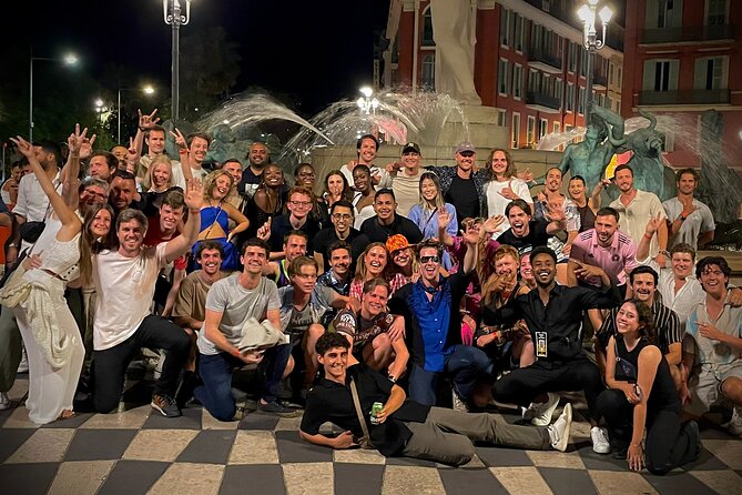 Pub Crawl Nice : Drink, Laugh, Meet the World - Chupito Loco and the second free shot