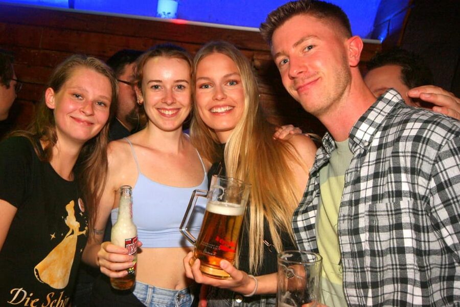 Pubcrawl Augsburg: Tour through best Bars and Clubs in Town - Three bar stops, three different moods
