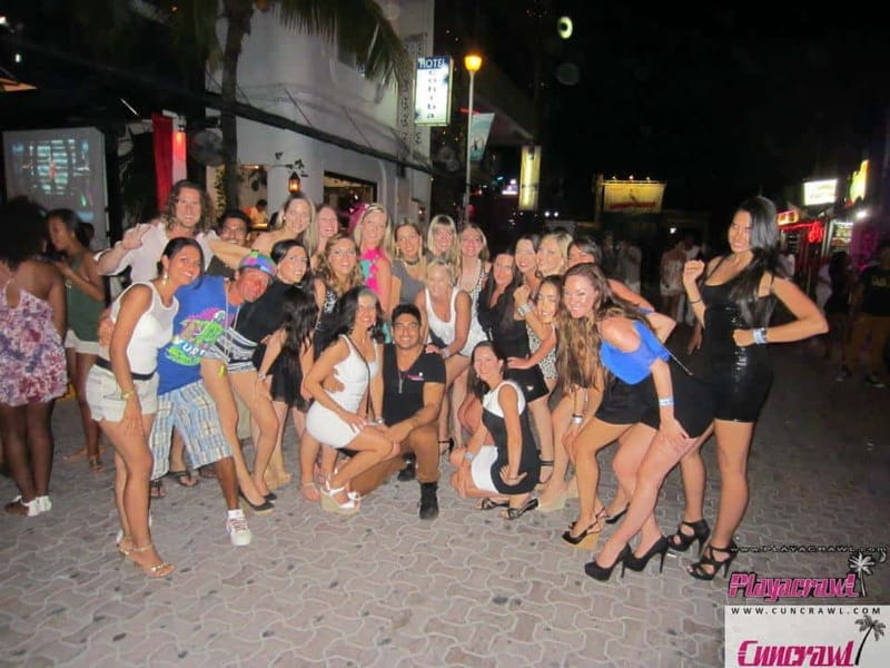 Puerto Vallarta: All you can drink Bar Crawl - Practical advice before you go