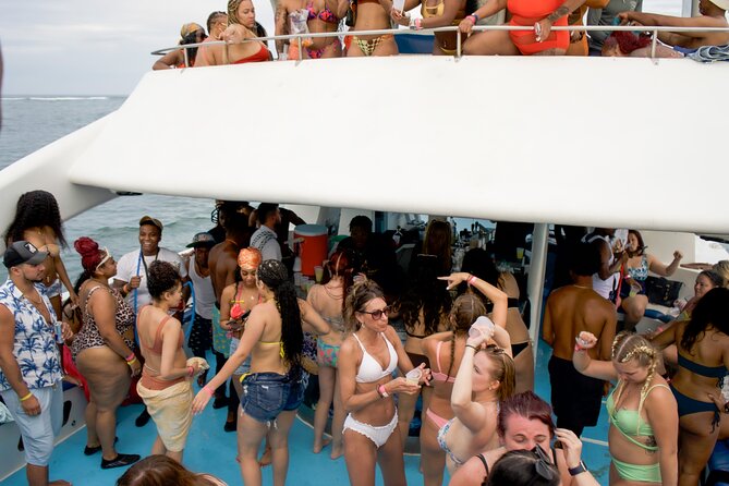 Punta Cana Booze Cruise, Snorkeling, Sand-Bar with Entertainment - Safety, health, and who should skip it
