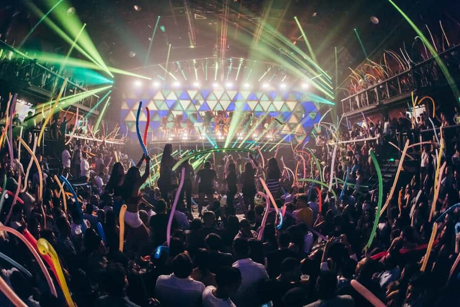 Punta Cana: Coco Bongo Nightclub Experience with Transfer - Key points to know before booking