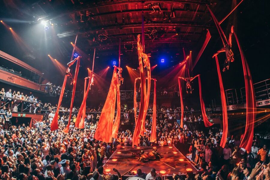 Punta Cana: Coco Bongo Nightclub Experience with Transfer - Regular floor, reserved seating, and Gold Member access