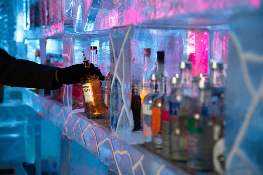 Queenstown: Ice Bar Entry with Warm Winter Gear and Drink - Small details that make the visit better