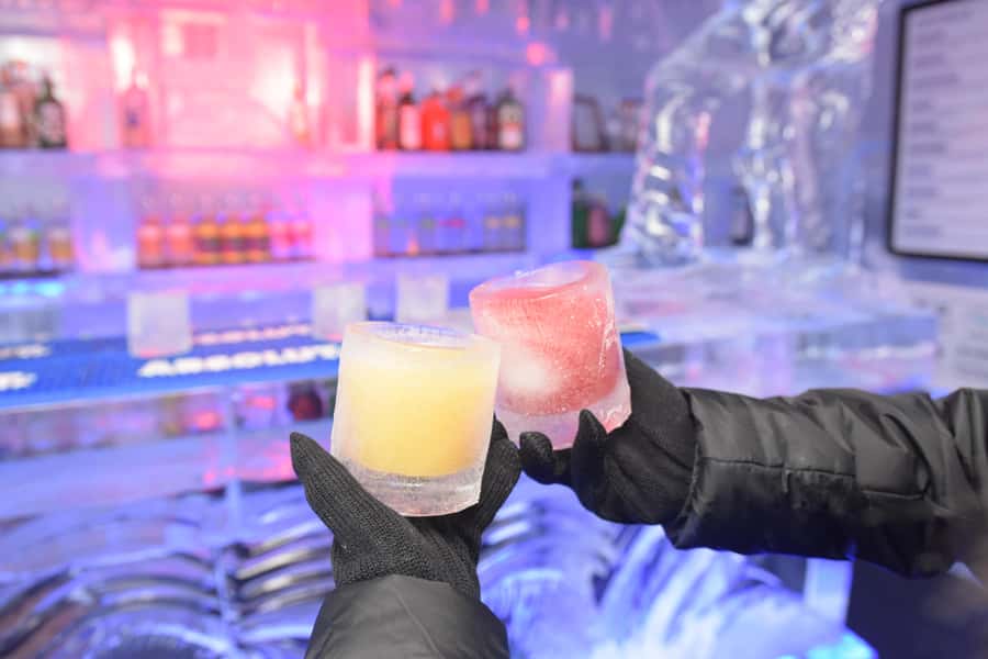 Queenstown: Minus 5 Ice Bar Experience with Drink Options - Entering a bar made from 18 tonnes of ice