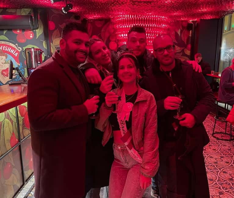 Riga: Old town pub & bar crawl, hidden gems, and local party - Group size changes the mood