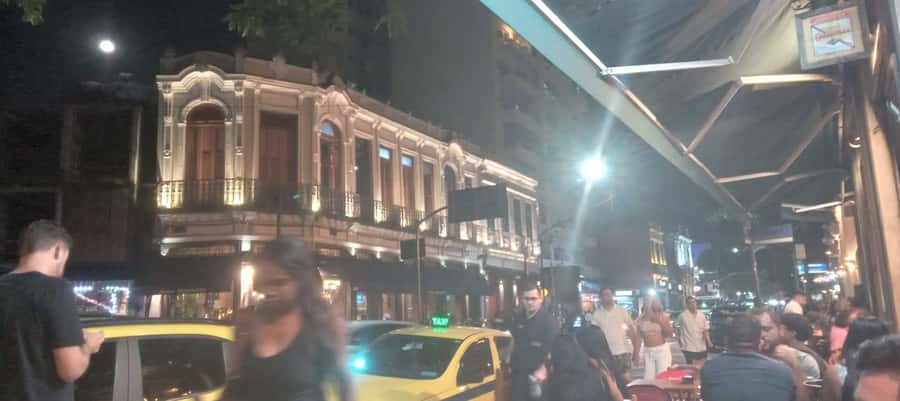 Rio Nightlife for music lovers and party makers: experience! - What the $120 price really covers