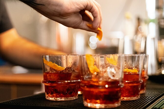 Rome Bar Crawl: Interactive Night Tour with Games and Karaoke - What the guides add to the experience