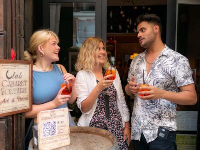 Guided Bar Crawl with Drinks & Dark History
