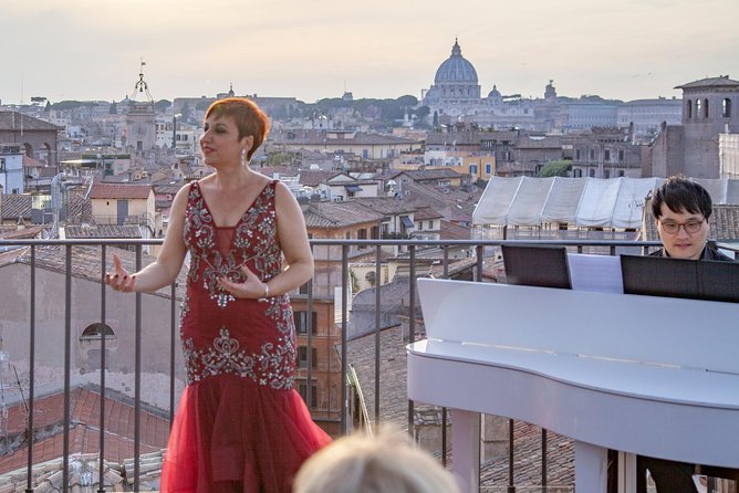 Rooftop Bar Opera Show: The Great Beauty of Rome - Opera above Piazza Navona