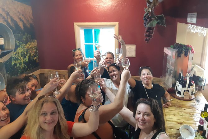 Rum Reggae and Rhythms Tour: Dancing and Cocktails - Graycliff Chocolatier and island flavors