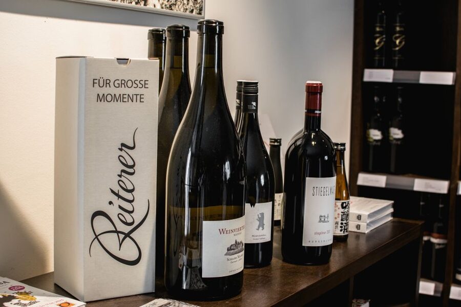 Salzburg: Guided Wine Tasting in a Hidden Wine Bar - The local bar atmosphere