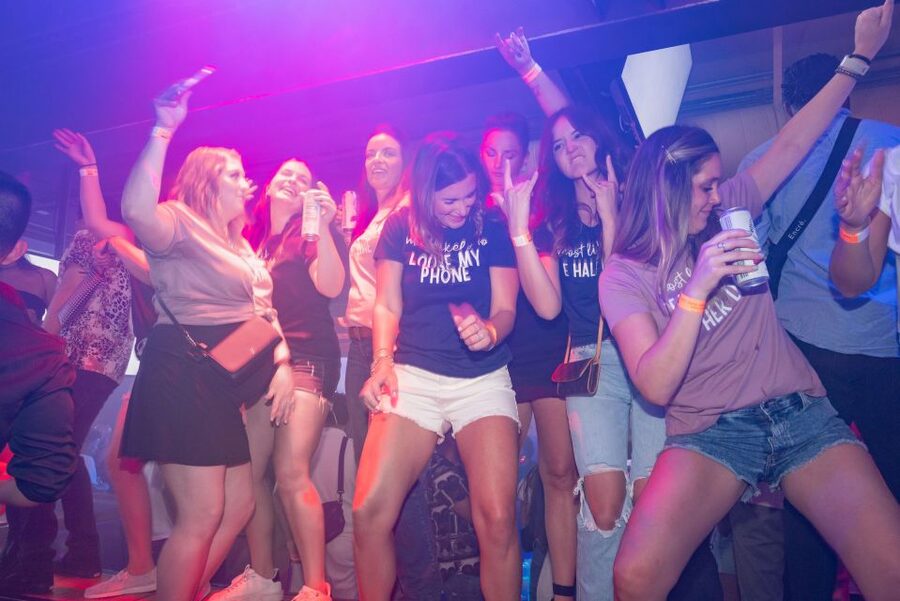 San Diego: "Drink, Ride, Sing, & Dance!" Bar Tour (4 Bars) - What this San Diego bar tour is really like
