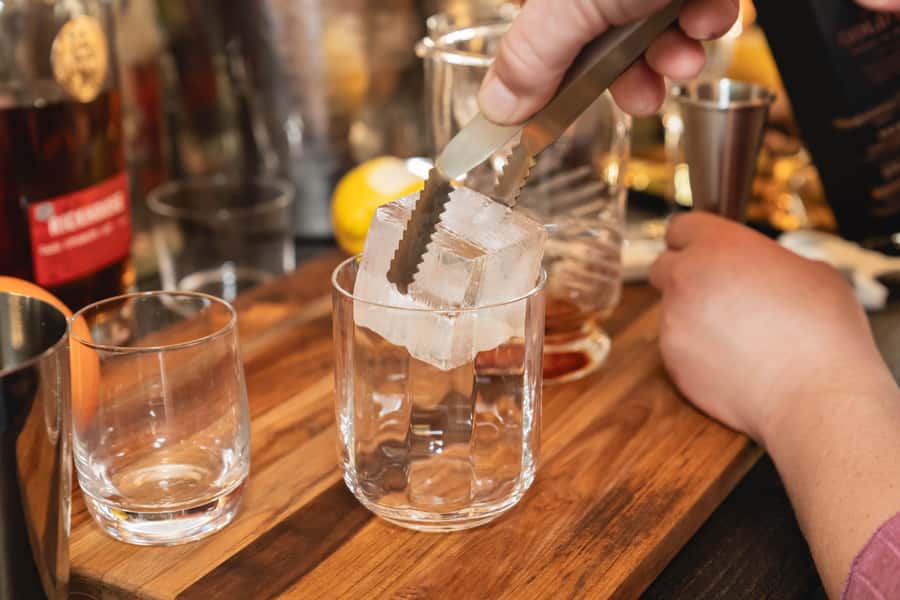 San Francisco: Local Distillery Cocktail Class - Making Three Cocktails by Hand