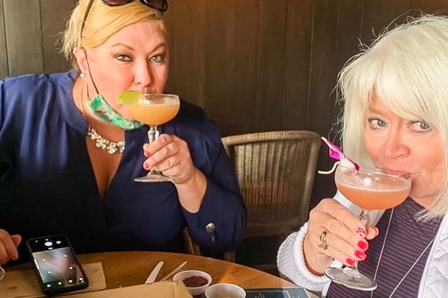 Santa Barbara: 3-Hour Cocktail and History Walking Tour - Three stops for cocktails, bites, or beer