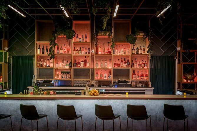 Santa Monica Bar & Club Crawl - Three drinks and admission for $89