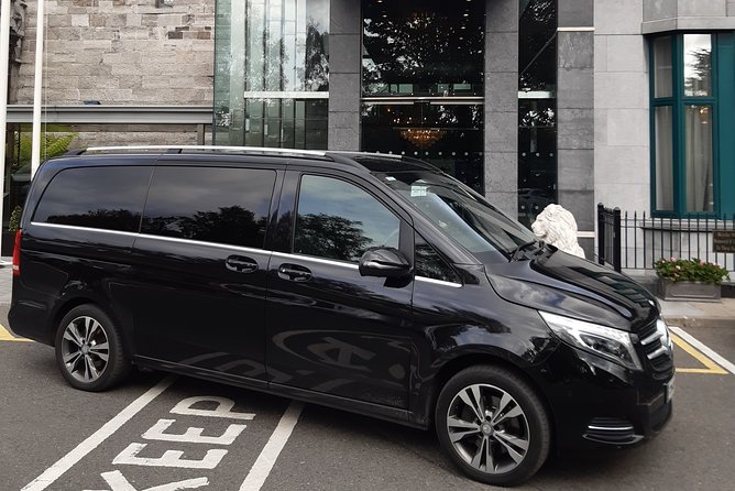 Sean's Bar, Athlone Castle and Clonmacnoise Monastery - What the chauffeur service is really like