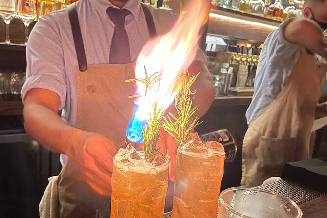 Secret Bars and Favorite Spots Walking Tour in Philadelphia - The night’s best features at a glance