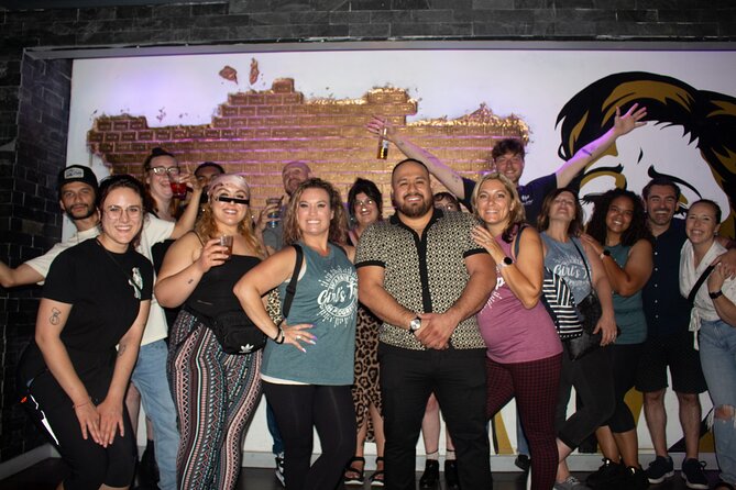 Secret Bars and Favorite Spots Walking Tour in Philadelphia - Four or five stops, each about 35 minutes