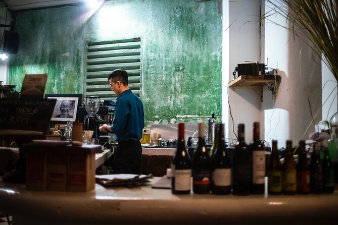 Secret Cocktail Experience in Saigon - Stop two: apartment bars and quiet back rooms
