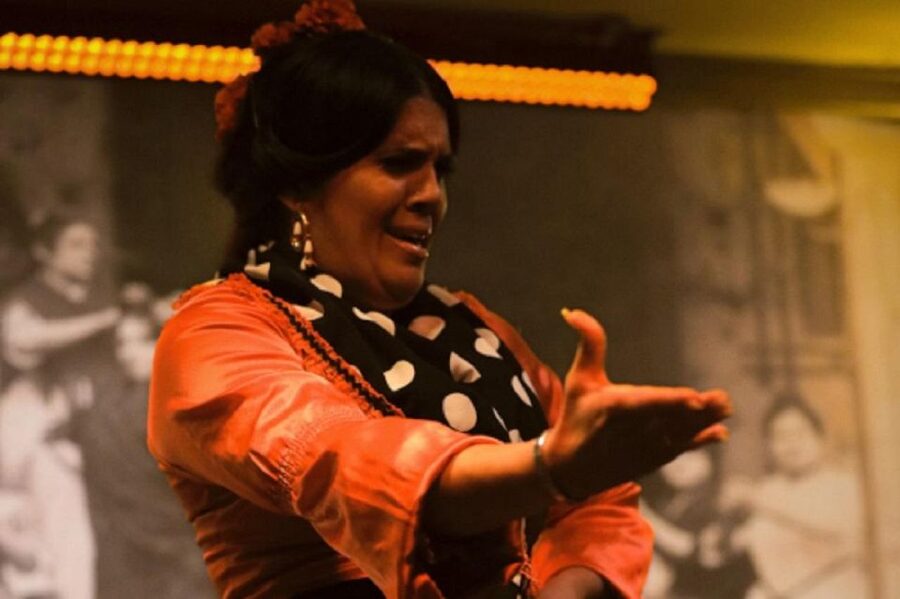 Seville: Flamenco Show & Cocktail Experience - Practical booking advice for the $33 price