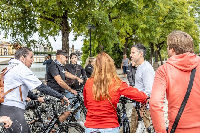 Sevillian tapas tasting on a bicycle (3 bars-3 tapas-3 drinks) - Timing, weather, and practical details