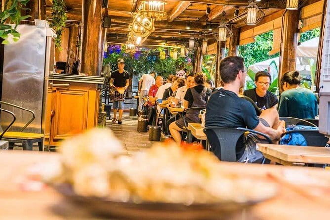 Shanghai bar hopping tour in the former french concession - Included shots, drinking pace, and staying comfortable
