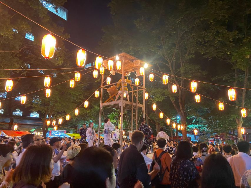Shinjuku: bar hopping night tour at Japanese Izakaya - Shingo’s role and the value of a small group