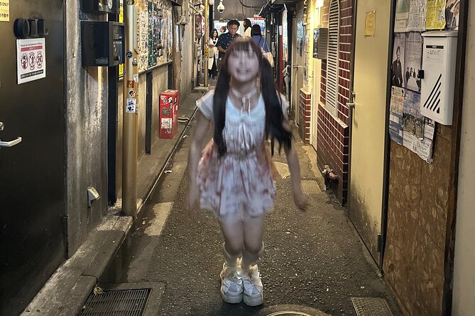 Shinjuku Nightlife Tour - Omoide no Nukemichi adds an older, alley-style stop